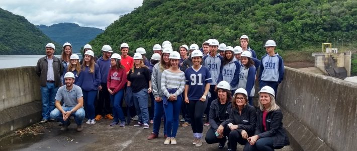 Estudantes visitam as Usinas Hidrelétricas Monte Claro e Castro Alves